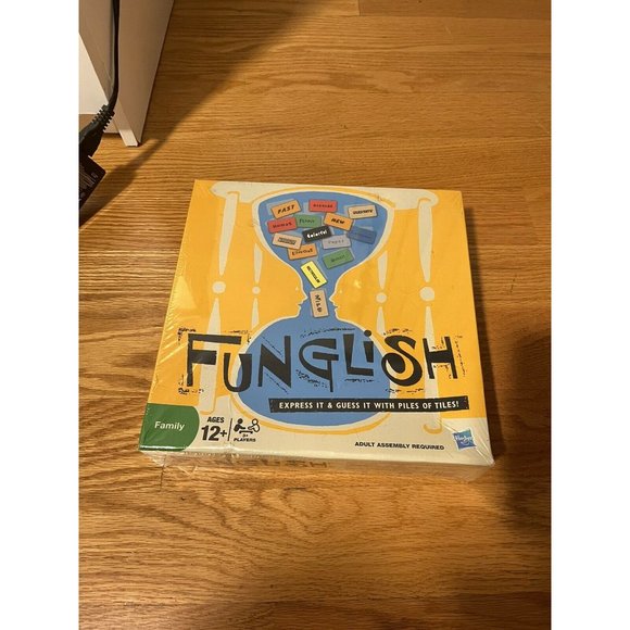 Sealed Funglish Board Game Hasbro Family Word Guessing Game Express It & Guess - Picture 4 of 6